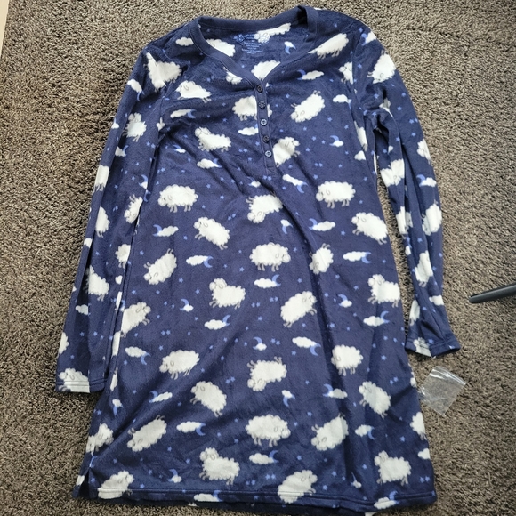 croft & barrow Other - Croft & Barrow Long Nightgown Blue with White Sheep Warm Fuzzy Woman's Medium
